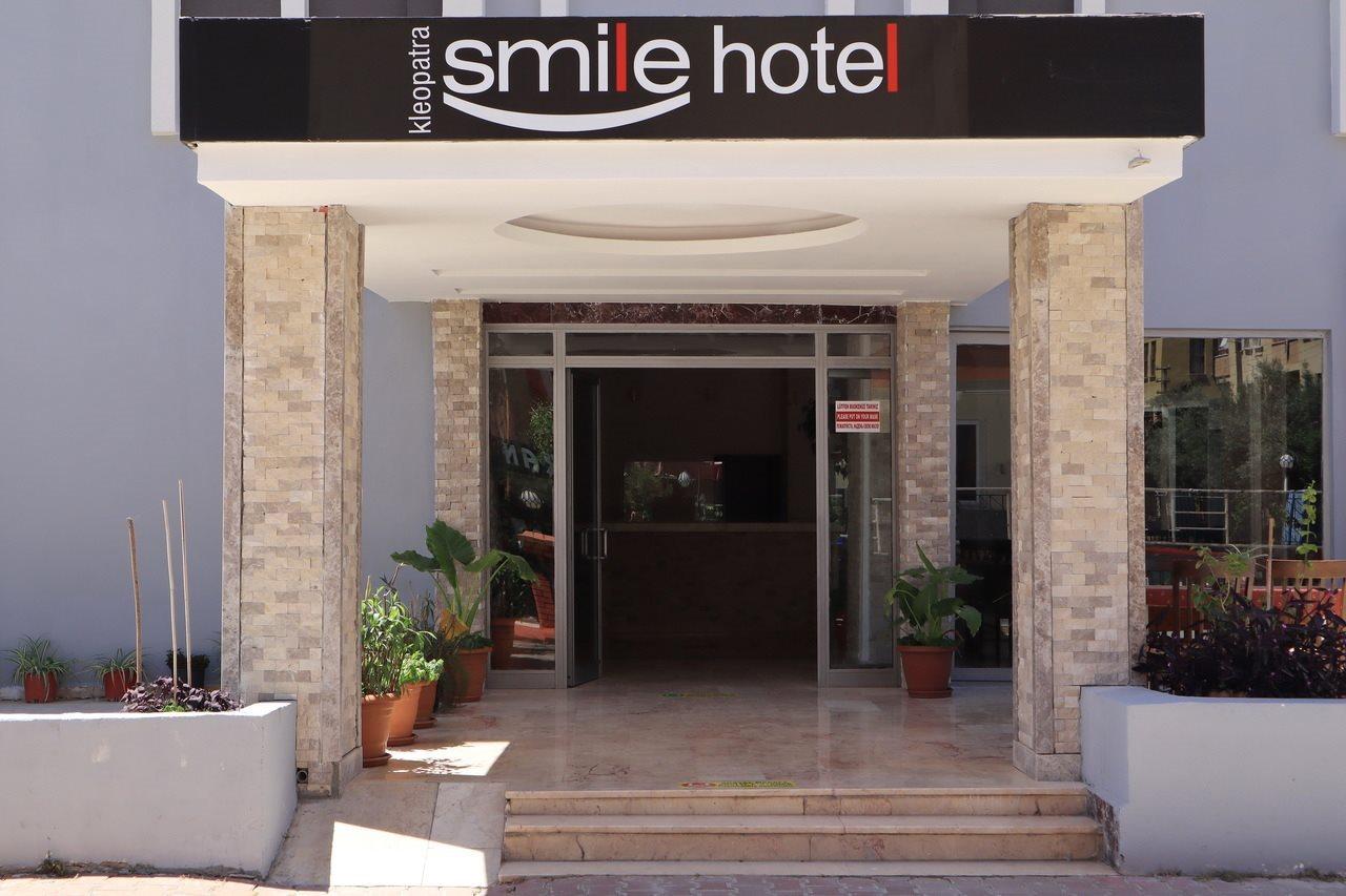 Glaros Hotel Аланя Екстериор снимка
