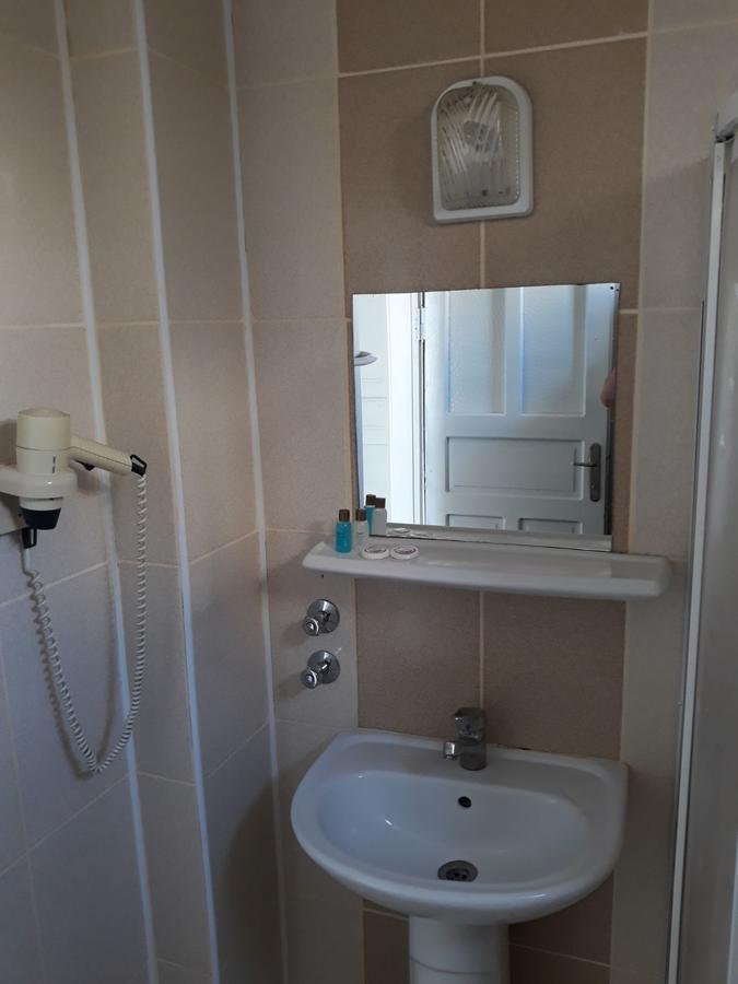 Glaros Hotel Аланя Екстериор снимка
